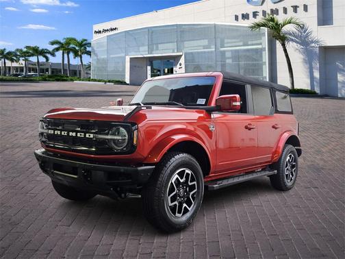 2024 Ford Bronco Outer Banks
