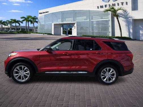 RAPID RED MET TINTED CC 2023 Ford Explorer XLT