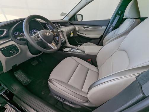2025 INFINITI QX50 Luxe AWD