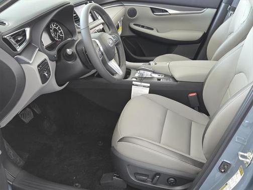 2025 INFINITI QX50 Luxe AWD