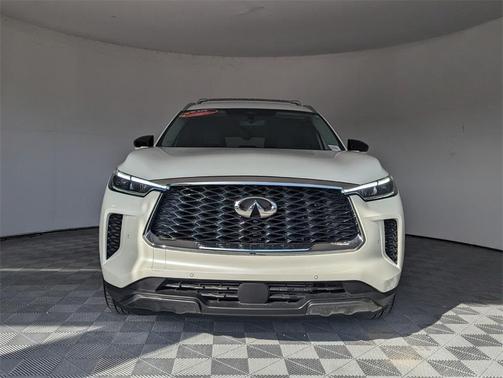 2025 INFINITI QX60 SENSORY