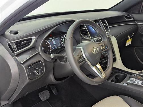 2025 INFINITI QX55 LUXE