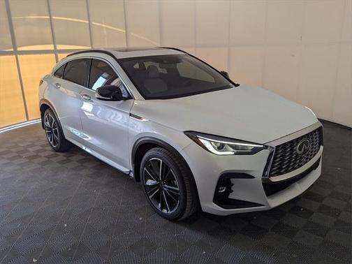 2025 INFINITI QX55 LUXE