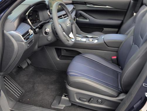 2026 INFINITI QX60 Base