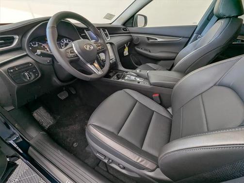 2025 INFINITI QX50 Luxe AWD