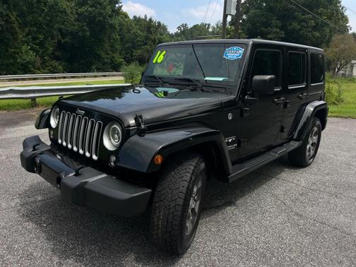 2016 Jeep Wrangler Unlimited Sahara