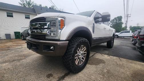 Brown 2017 Ford F-250 King Ranch