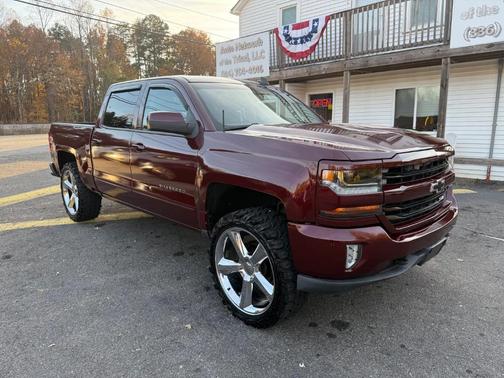 2017 Chevrolet Silverado 1500 2LT