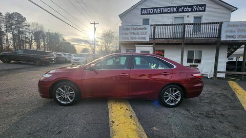 2016 Toyota Camry SE
