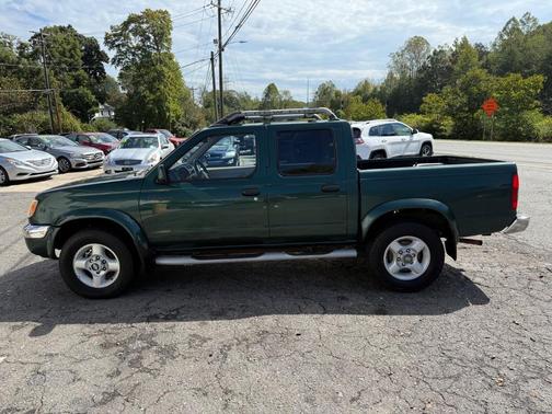 2000 Nissan Frontier SE
