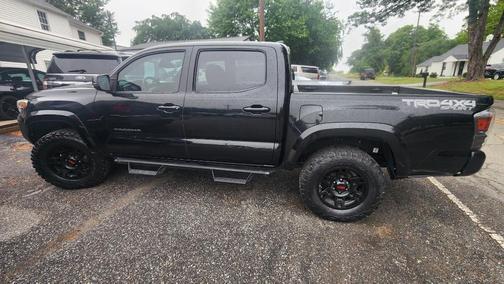 Black 2018 Toyota Tacoma TRD Sport
