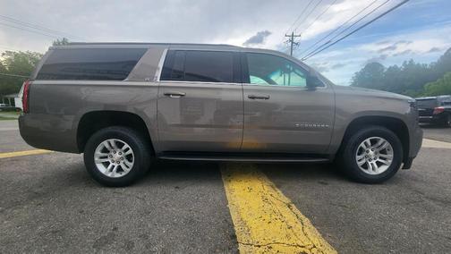 Brown 2018 Chevrolet Suburban LT