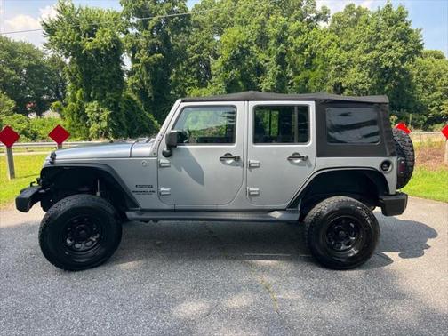 2013 Jeep Wrangler Unlimited Sport