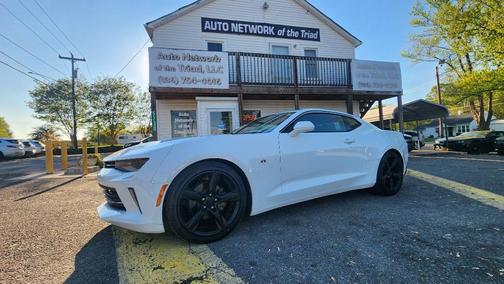 White 2018 Chevrolet Camaro 2LT