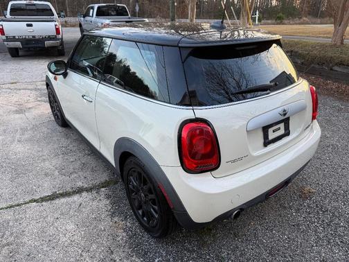 2015 MINI Hardtop Cooper