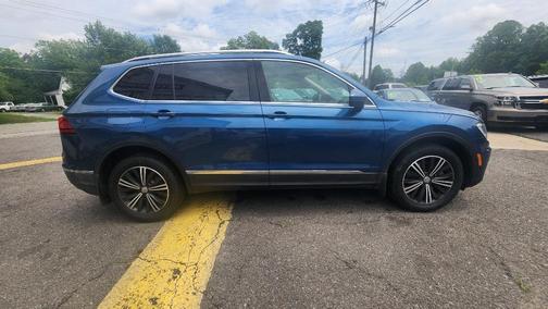Blue 2019 Volkswagen Tiguan 2.0T SEL