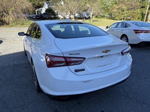 2021 Chevrolet Malibu FWD LT
