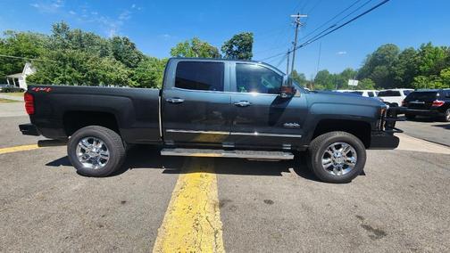 Grey 2019 Chevrolet Silverado 2500 High Country