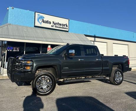 Grey 2019 Chevrolet Silverado 2500 High Country