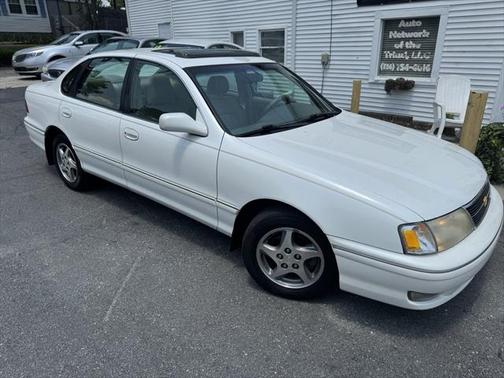 1997 Toyota Avalon XLS