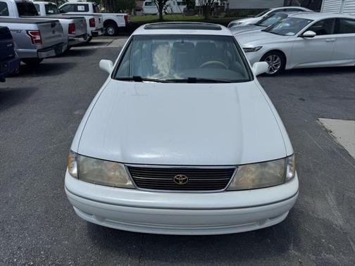1997 Toyota Avalon XLS