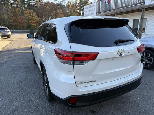 2018 Toyota Highlander LE Plus