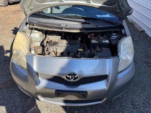 2009 Toyota Yaris S