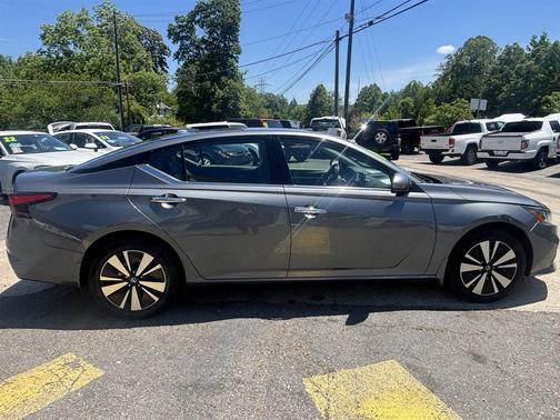 Grey 2019 Nissan Altima 2.5 SL