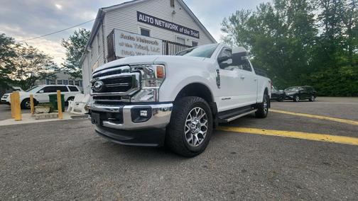 White 2022 Ford F-250 Lariat