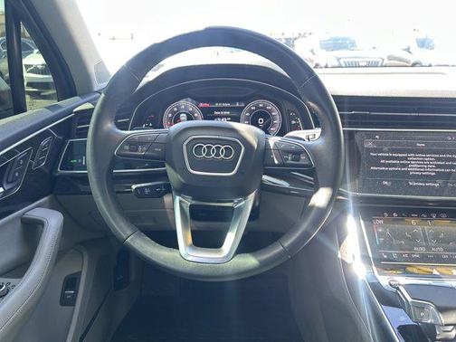 2023 Audi Q7 55 Prestige