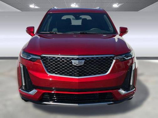 2025 Cadillac XT6 Premium Luxury FWD