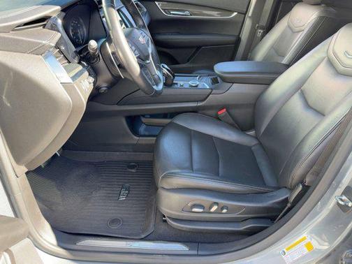 2021 Cadillac XT5 Sport