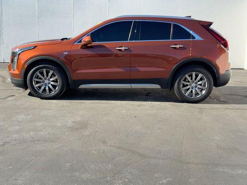 2019 Cadillac XT4 Premium Luxury