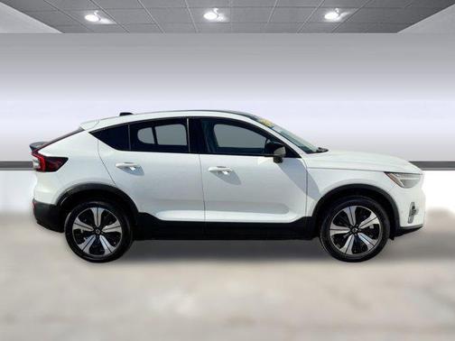 2023 Volvo C40 Recharge Pure Electric Twin Plus
