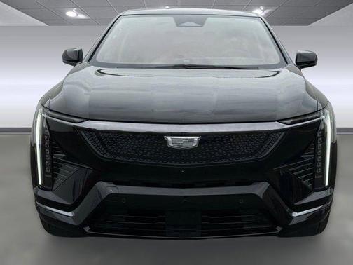 2025 Cadillac OPTIQ Luxury 1 AWD