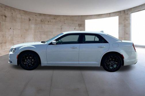 2019 Chrysler 300 S