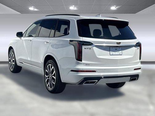 2025 Cadillac XT6 Sport AWD