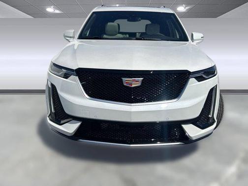 2025 Cadillac XT6 Sport AWD