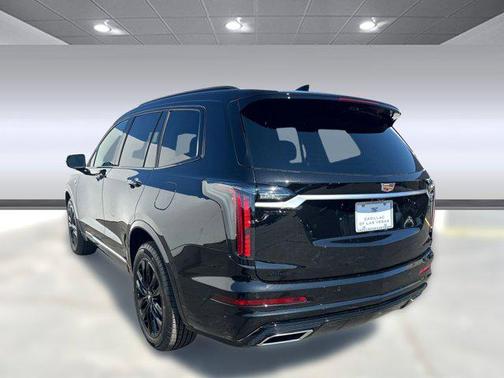 2025 Cadillac XT6 Sport AWD