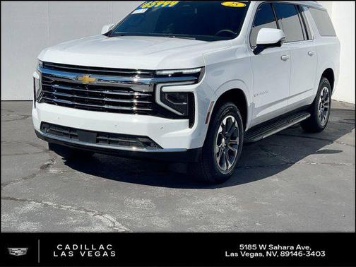 2025 Chevrolet Suburban LT