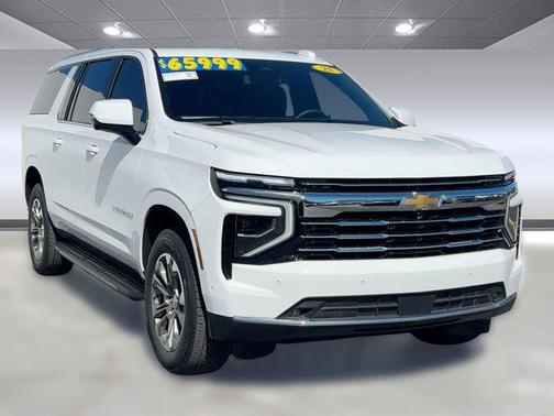 2025 Chevrolet Suburban LT