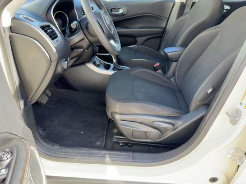 2020 Jeep Compass Sport