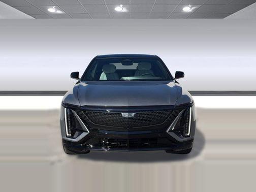 Argent Silver Metallic 2026 Cadillac LYRIQ Sport