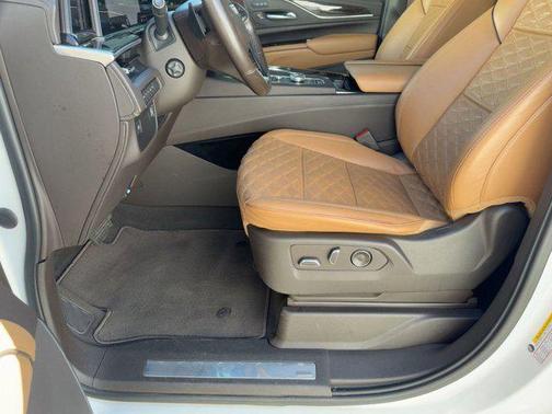 2021 Cadillac Escalade ESV Premium Luxury