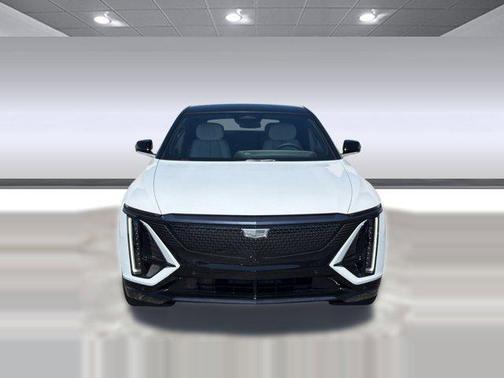 Vibrant White Tricoat 2026 Cadillac LYRIQ Sport