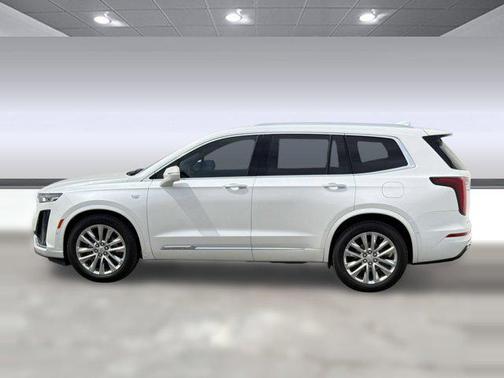 Crystal White Tricoat 2020 Cadillac XT6 Premium Luxury FWD