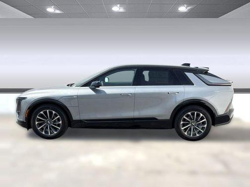 Argent Silver Metallic 2026 Cadillac LYRIQ Sport