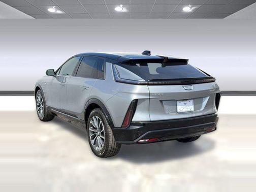 Argent Silver Metallic 2026 Cadillac LYRIQ Sport