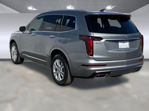 2025 Cadillac XT6 Luxury FWD