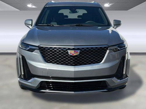 2025 Cadillac XT6 Luxury FWD